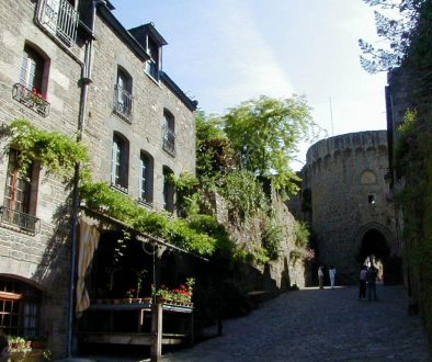 Dinan